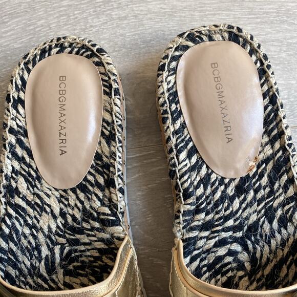 BCBGMAXAZRIA Women's Ma-quince Flip Flop 9.5 NEW - Picture 10 of 16
